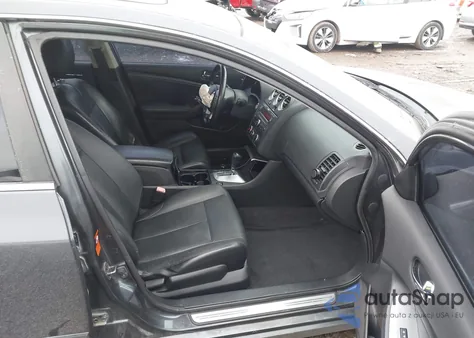 2007 Nissan Altima 2.5 S from USA, damaged, VIN 1N4AL21E77N481904